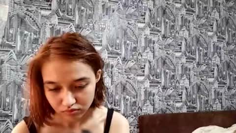estellekirbo online show from June 7, 3:19 pm