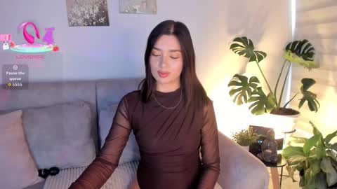 Is secret online show from January 14, 9:31 pm