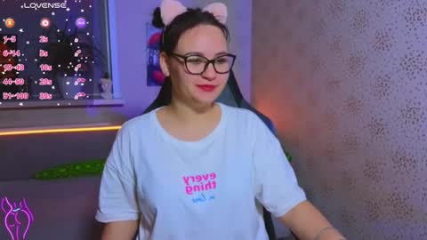 Snapshot of esterplayful chatting on September 28, 3:28 pm EsterPlayful online show from September 28, 3:28 pm