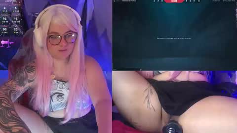 Aura online show from October 28, 2:12 pm