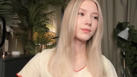 Natalie online show from November 28, 5:54 am