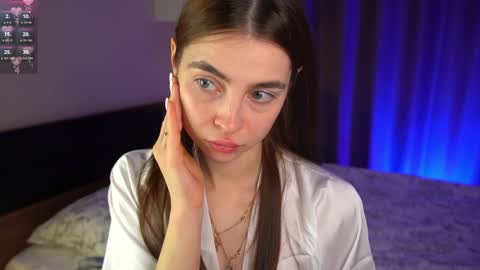 Mary online show from February 7, 7:50 am