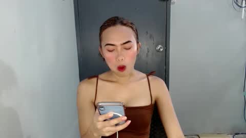 YELLA online show from February 10, 9:36 am