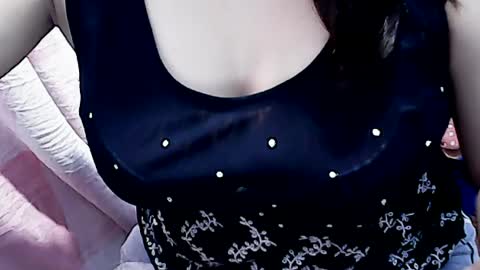 eva031721 online show from June 25, 8:40 am