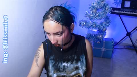 Snapshot of eva_brooks1 chatting on December 31, 12:43 am Iris Smile independent model online show from December 31, 12:43 am