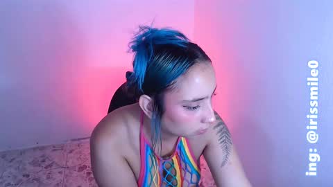 Snapshot of eva_brooks1 chatting on February 22, 6:37 pm Iris Smile independent model online show from February 22, 6:37 pm