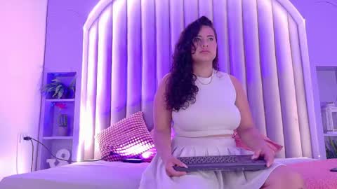 EVA DAEMON  online show from May 29, 12:25 pm