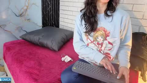 eva delight online show from April 13, 12:06 pm