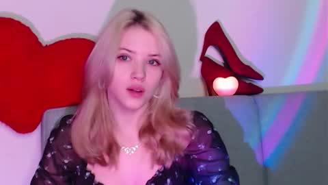 Eva Foxxxyy online show from February 19, 11:21 am