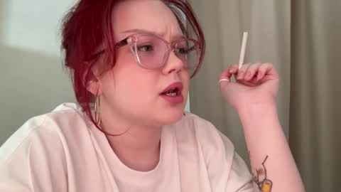 eva_kittenn online show from April 15, 1:33 pm