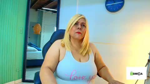 eva_love49 online show from March 21, 6:46 pm