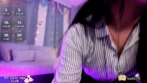 Snapshot of eva_monet chatting on September 9, 3:23 pm eva_monet online show from September 9, 3:23 pm