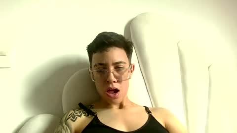 Eva cute online show from August 6, 2:02 pm