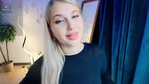 Eva  online show from February 2, 3:27 am