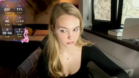 evacarter1 online show from April 2, 2:47 pm