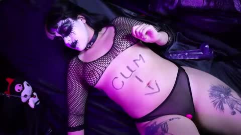 Eva Crux online show from February 23, 8:33 am