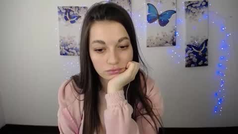 Eva online show from April 4, 2:16 pm