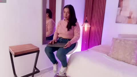 EVA GODDESS  online show from May 22, 8:07 pm