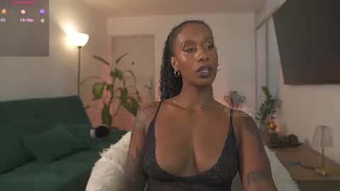 evajacksss_ online show from June 11, 9:11 pm