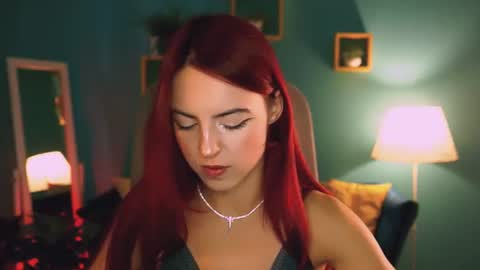Eva  online show from August 4, 1:17 pm