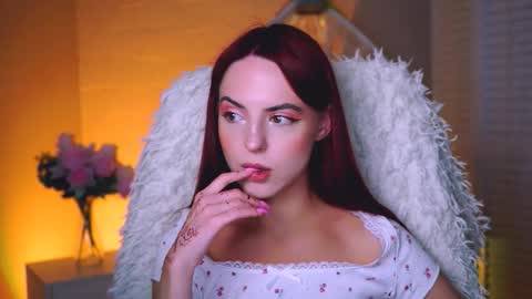 Eva  online show from September 27, 1:40 pm