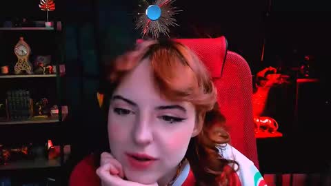 Eva  online show from February 19, 12:11 pm