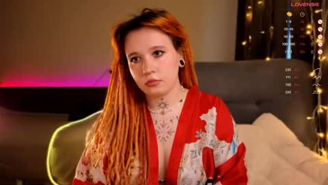 Moon online show from November 26, 8:48 am