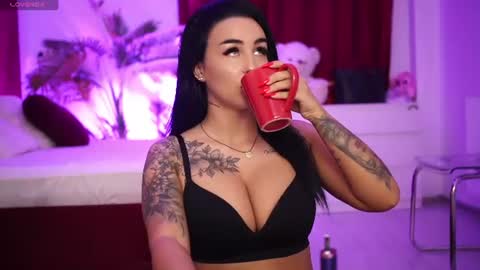 Eva online show from July 23, 5:04 am