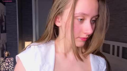 Eva online show from December 17, 7:29 pm