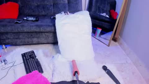 Eva Queen online show from November 1, 10:25 pm