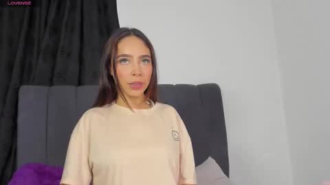 evelin888 online show from March 9, 7:17 pm