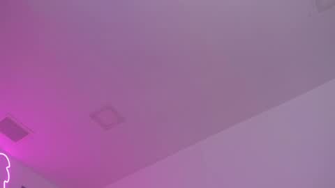 evelin__thompsson online show from April 9, 2:14 am