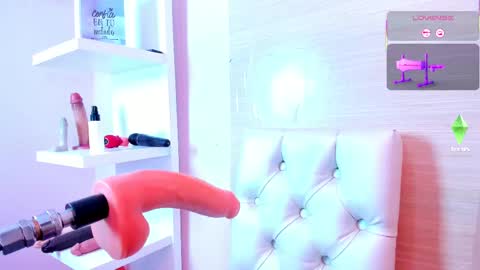 Snapshot of evelinn_belen chatting on September 29, 12:54 pm Evelinn belen online show from September 29, 12:54 pm