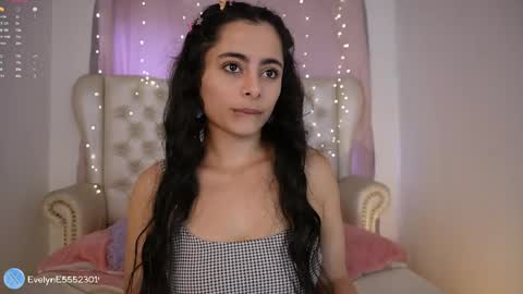 evelyn evelyn online show from April 10, 5:19 pm