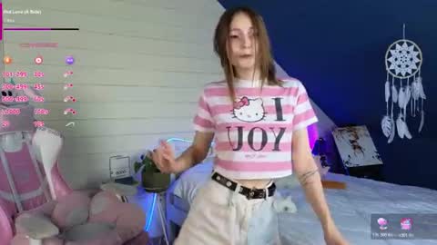 Evie online show from June 13, 10:45 am