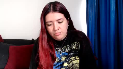 evilheart_69 online show from September 18, 6:50 pm