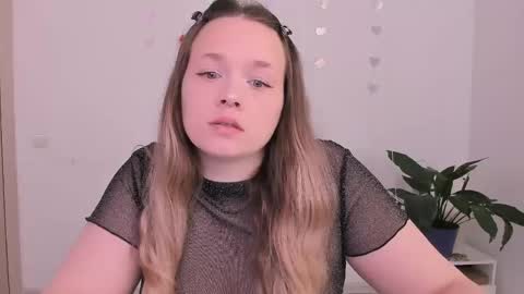 evilla_brill online show from May 8, 8:28 am