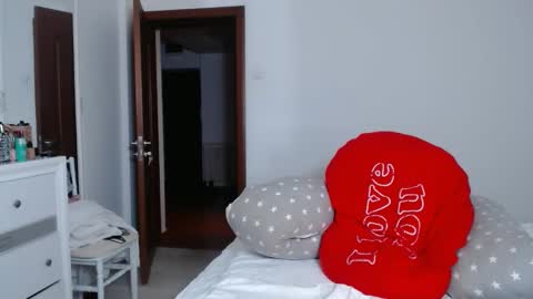 ONLYFANS  There are legends that in this room all your wishes can come true  Private is Open online show from February 14, 6:04 am