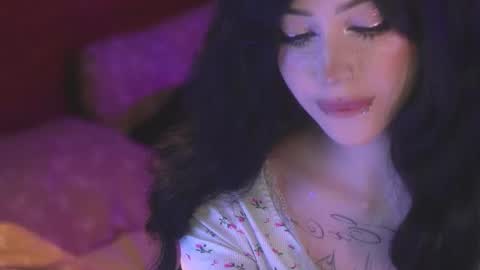 Alyson online show from January 8, 9:19 pm