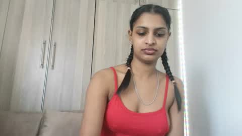 tiara online show from July 27, 6:10 am