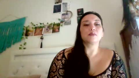 Snapshot of exotic_bailey_1111 chatting on October 31, 5:42 am exotic_bailey_1111 online show from October 31, 5:42 am