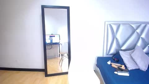 exotic_karmella online show from October 16, 10:01 pm