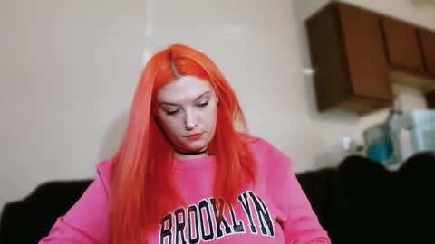 Snapshot of exoticlexi chatting on September 18, 4:49 pm Exoticlexxii online show from September 18, 4:49 pm