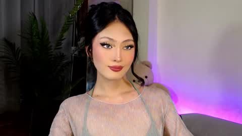 Candy  online show from December 5, 11:05 am