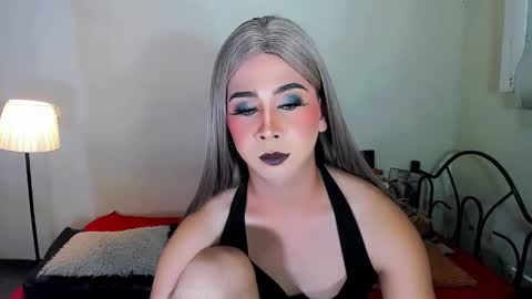expensive_elise online show from March 26, 6:09 pm