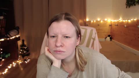 Crystal online show from February 3, 7:31 pm