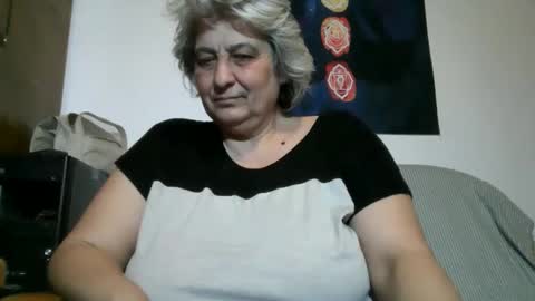 ExquisiteMature online show from May 5, 8:12 pm