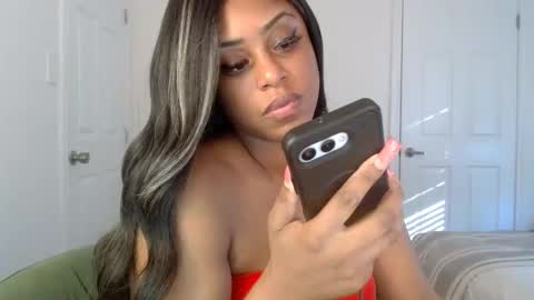 exstacybanks online show from November 27, 9:28 pm