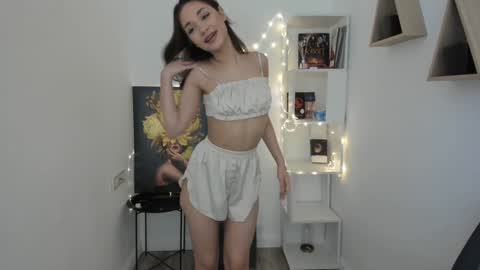 Ask me   online show from February 7, 3:24 am