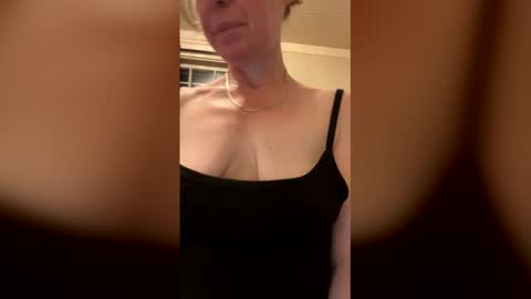FabOmobono online show from May 27, 1:27 am